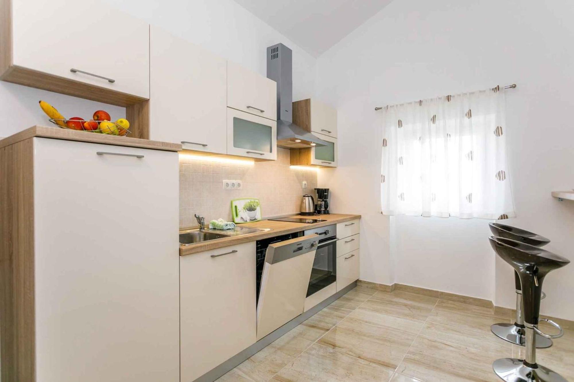 Apartment In Malinska/Insel Krk 38057 Dış mekan fotoğraf